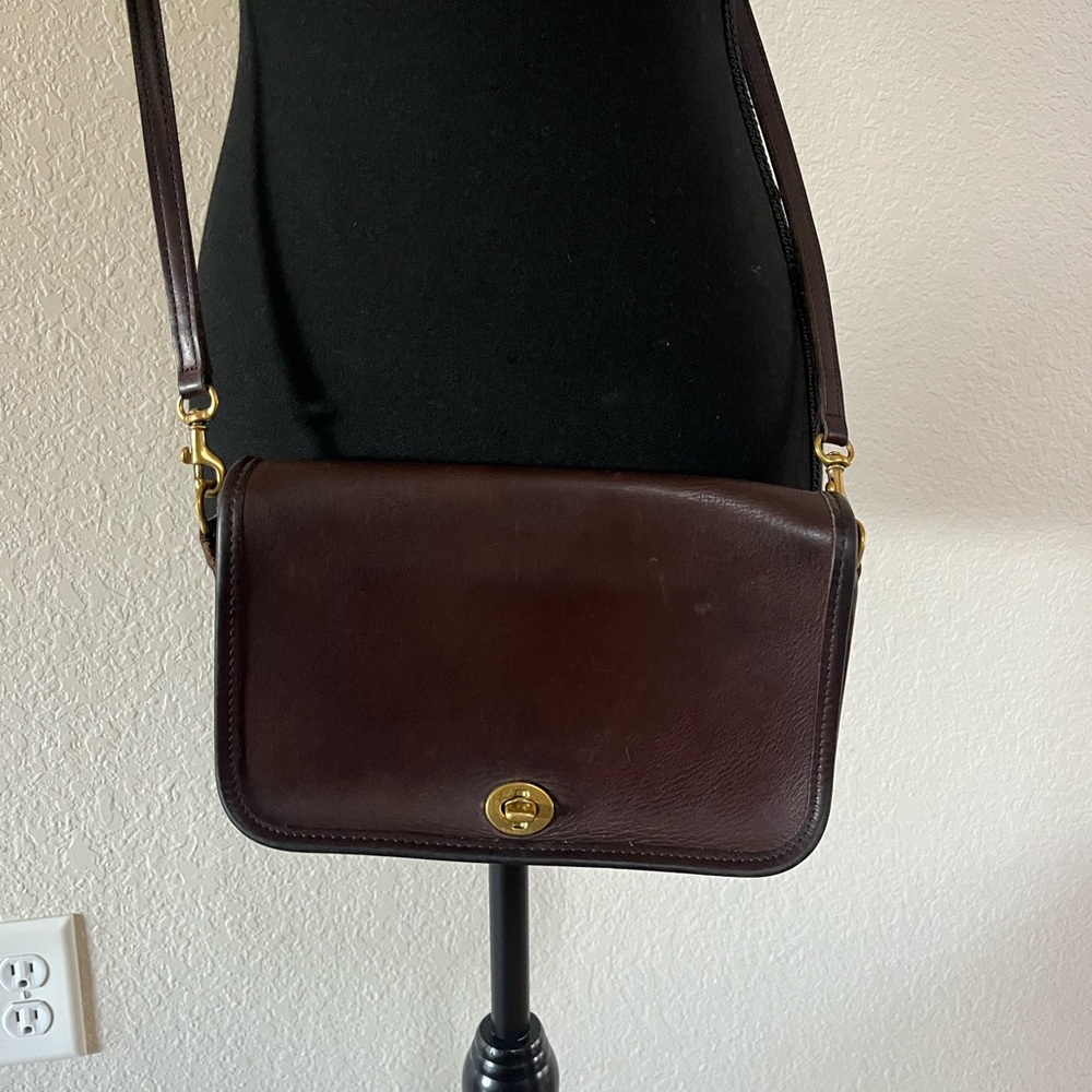 Vintage Coach Penny Pocket in mahogany leather